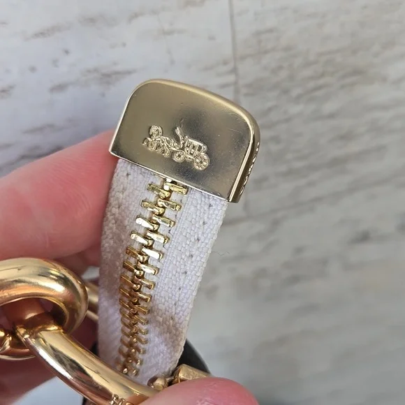 Coach Pennie Shoulder Handbag Leather With Brown Dust Cover Slip - Picture 7 of 17